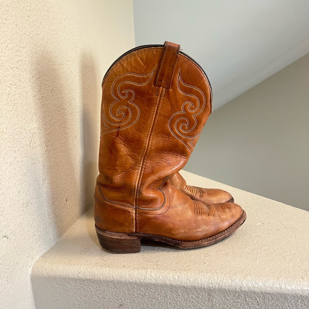 Mens DINGO Round Toe Brown Western Cowboy Boots Distressed 8.5 Pull Tags Moved